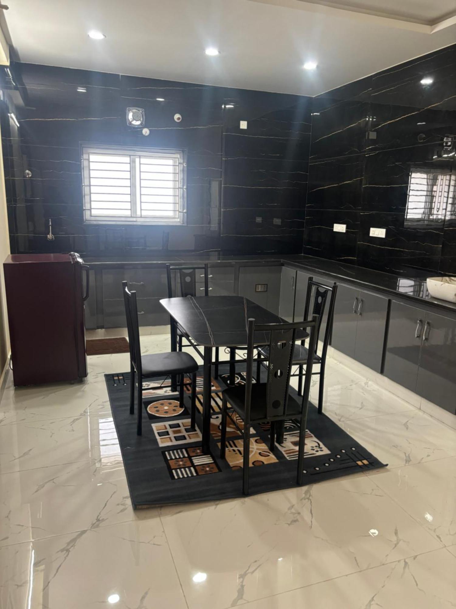Nest Inn Homestay Tirupati Kültér fotó
